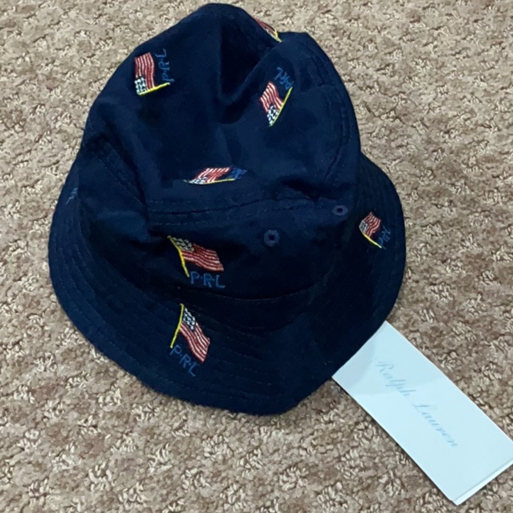 BUCKET HAT FOR BABY BOY IN SIZE 3-9 MONTHS BY RAPLH LAUREN NWT